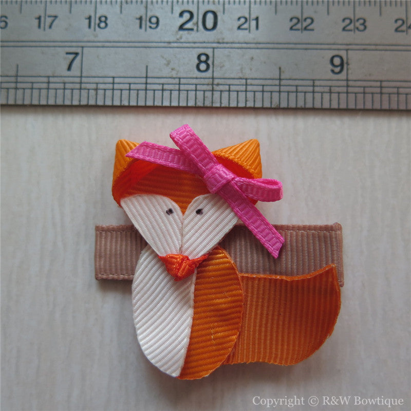 Fox Sculpture Hair Clip