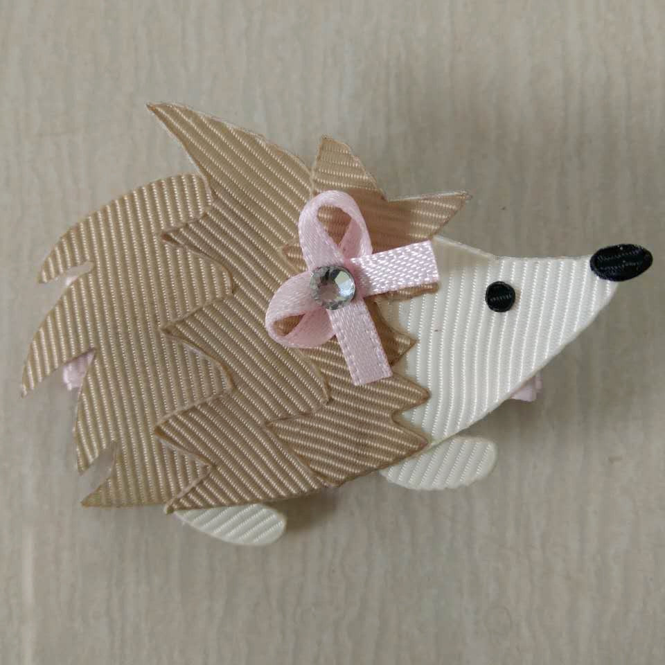 Woodland Hedgehog - Khaki