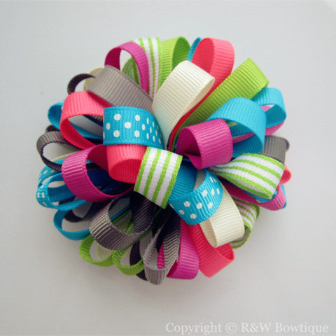 Holiday Favorites Loopy Hair Bow