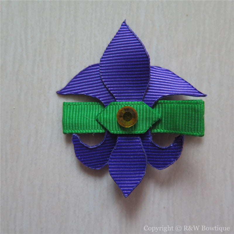 Fluer De Lis Sculptured Hair Clip