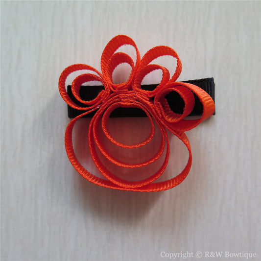 Paw Prints Sculptured Hair Clip