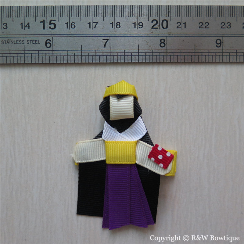Evil Queen Sculptured Hair Clip