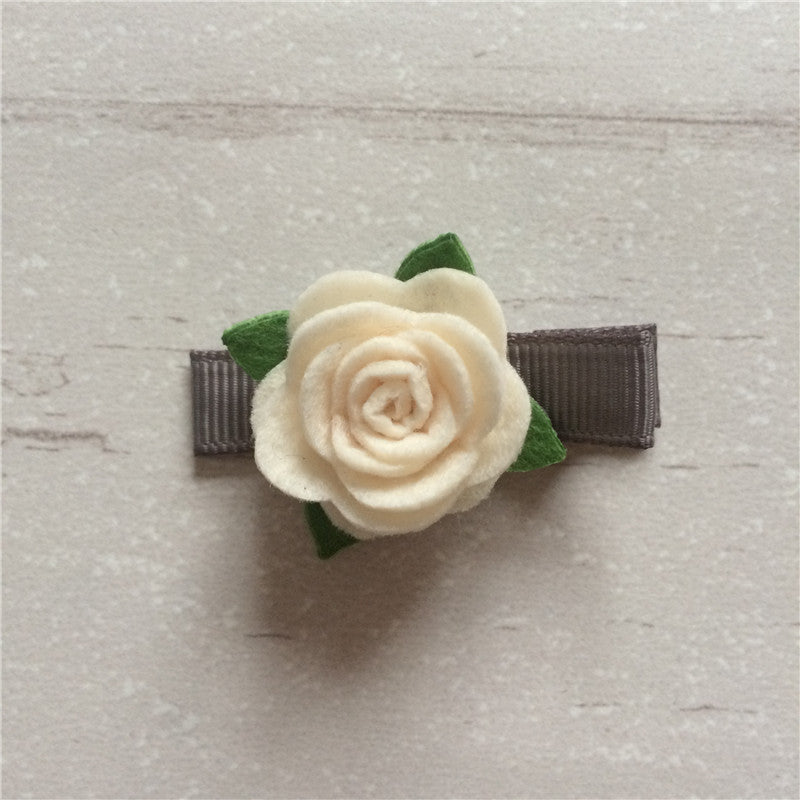 Felt Rose Clip Set of 3 - Red Mix